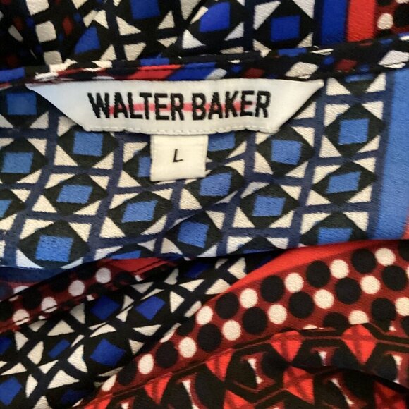 Walter Baker Women's Large Mixed‎ Geometric Print V-Neck Top Blouse - Picture 2 of 7